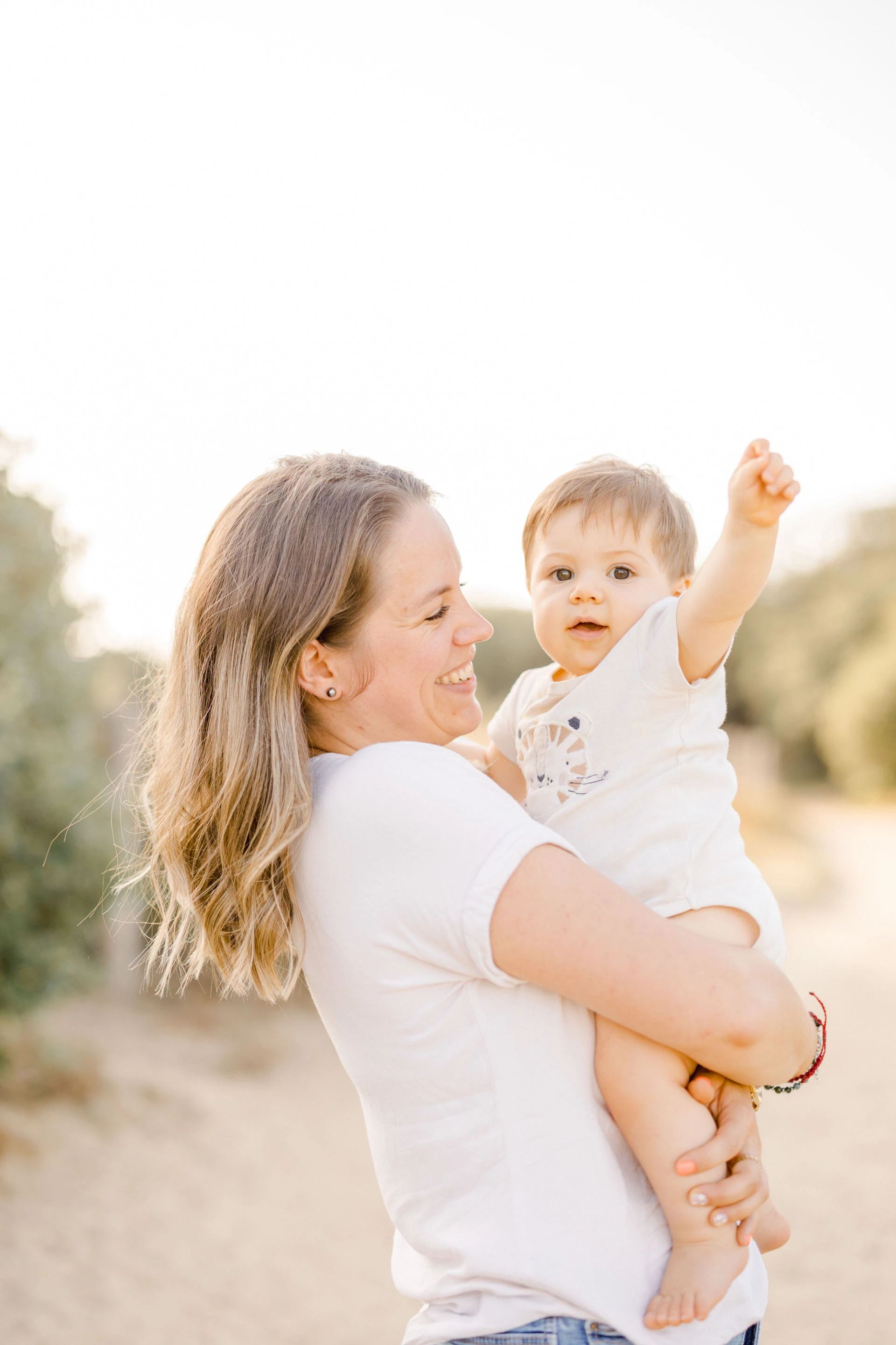 bonheur main sourire enfant amour